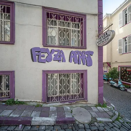Feyza *